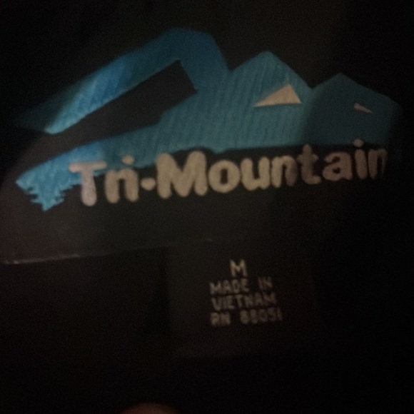 Tri- Mountain zip up  winter jacket. Men’s medium - Picture 4 of 4